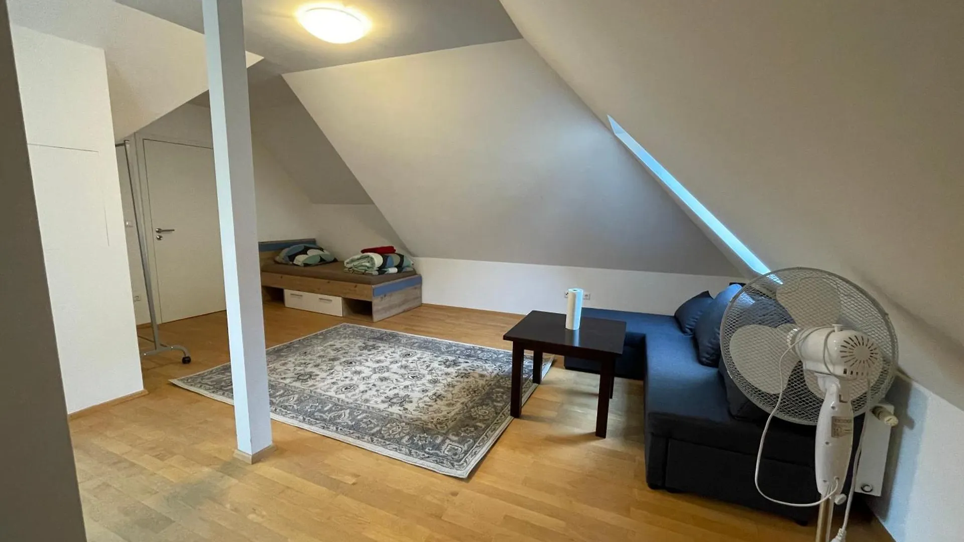 Zum Shambhala Hotel Vienna